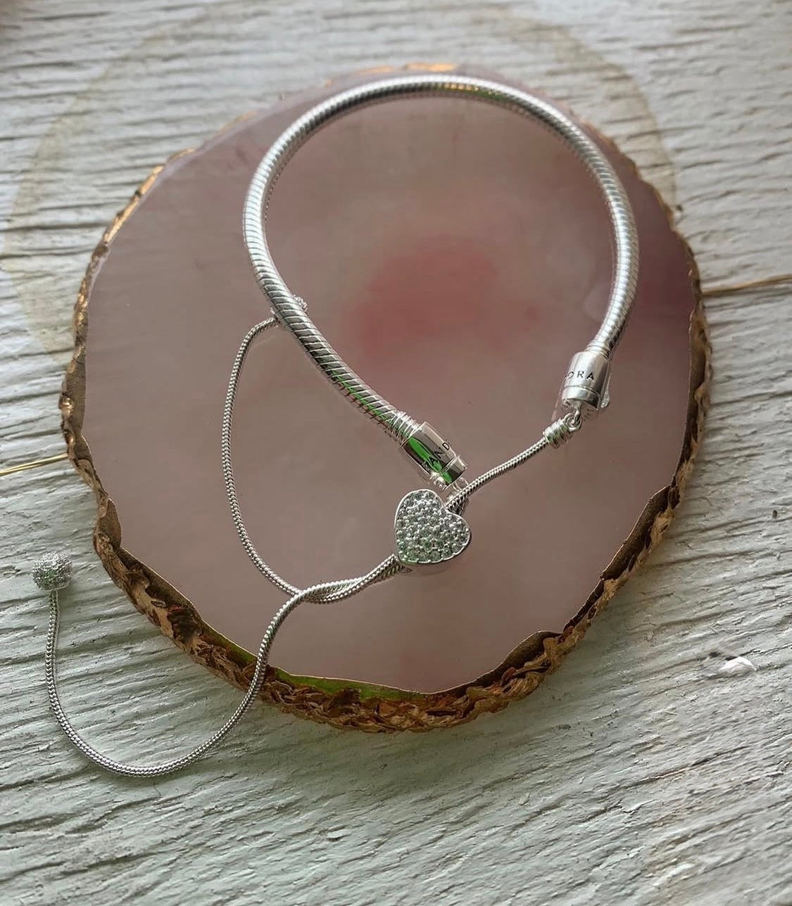 Pulsera Pandora corazón ajustable