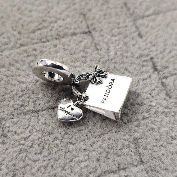 Charms cartera Pandora