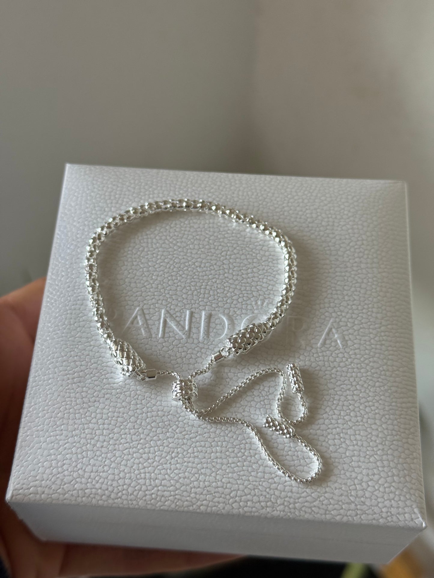 Pulsera Pandora ajustable
