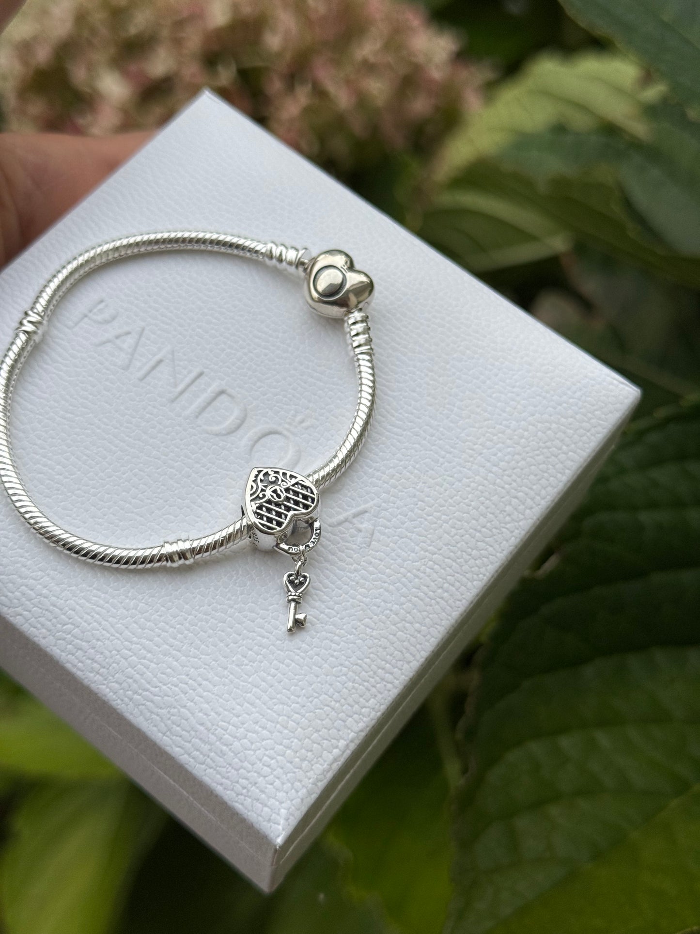 Charms Pandora llave corazón