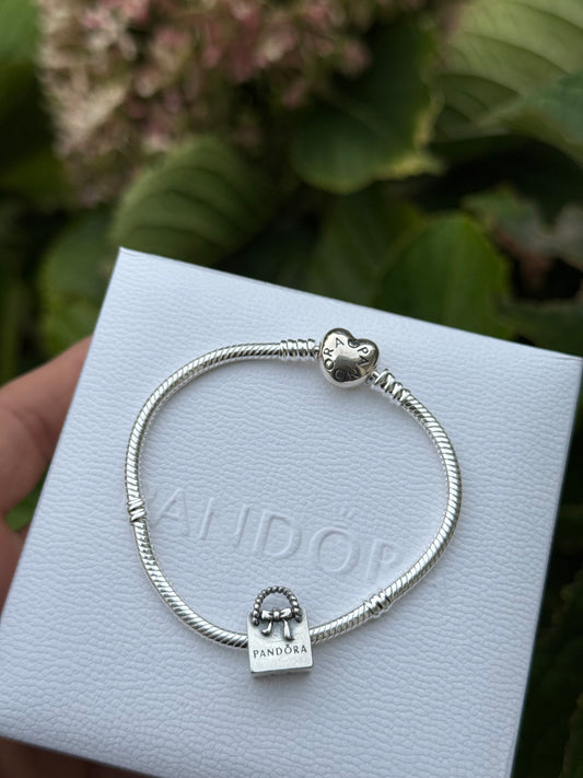 Charms cartera Pandora